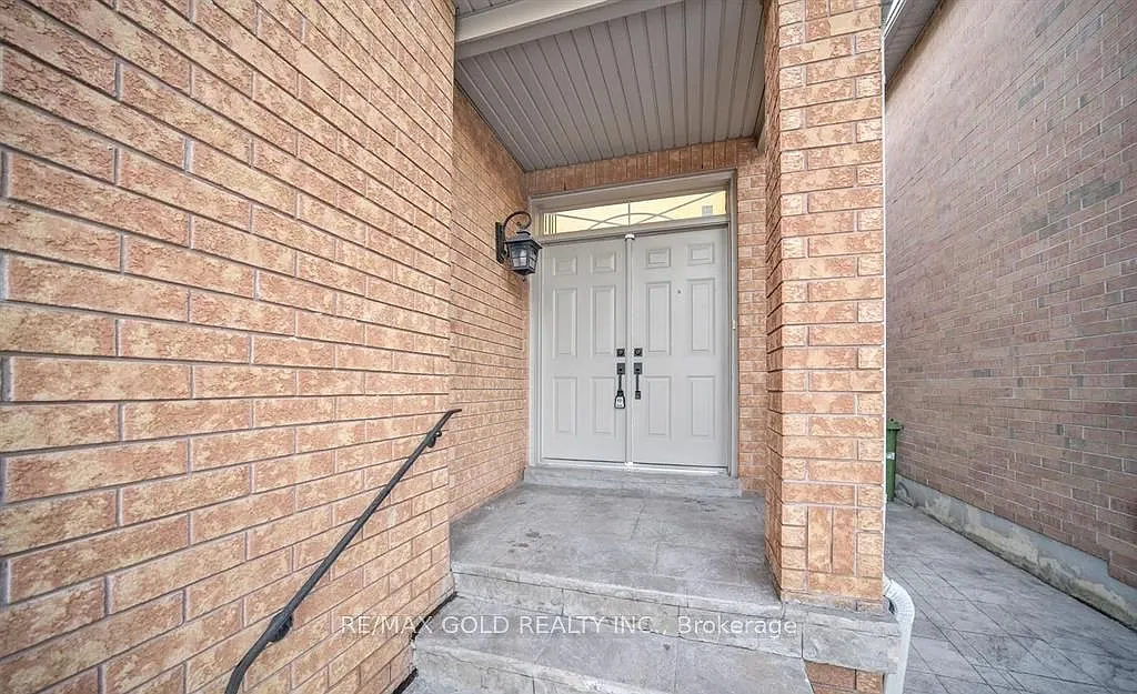 3 bed, $4,500 — Photo 3
