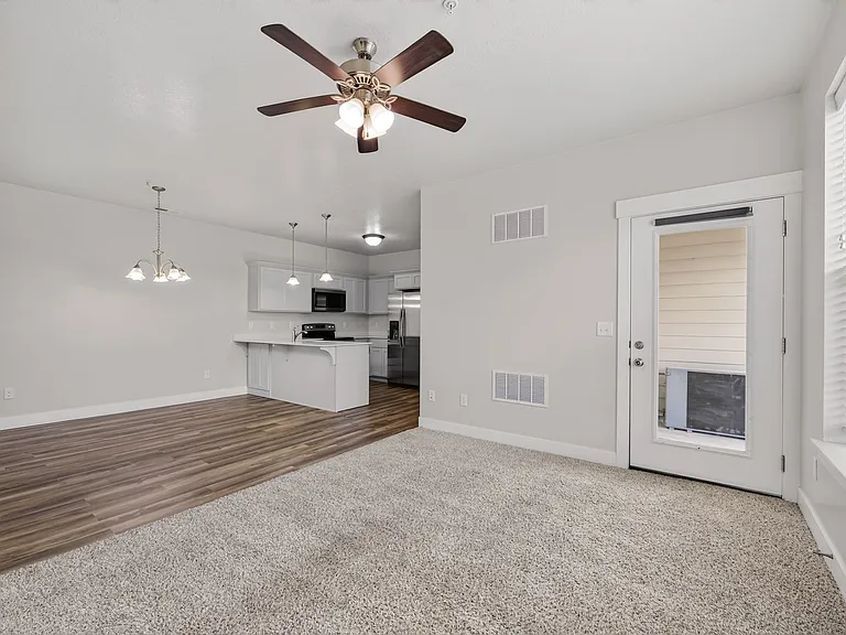 3765 W 1850 N #S203 — Photo 21
