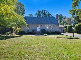 12 Edwill Rd, East Longmeadow, MA 01028