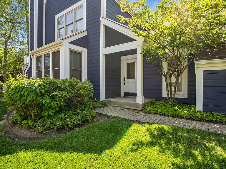 59 Whittington Crse — Photo 2