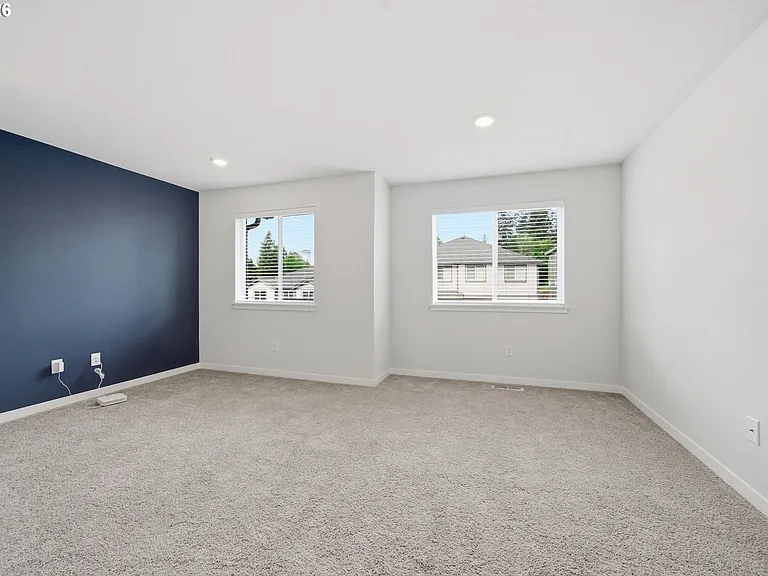 6901 NE 16th Ave — Photo 39