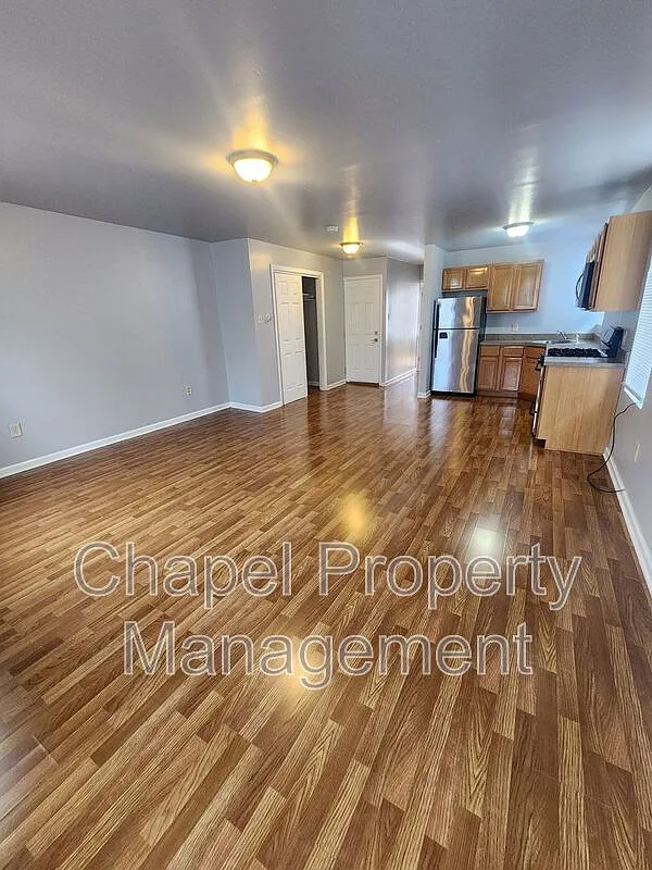 1 bed, 1.0 bath, 600 sqft, $1,200 — Photo 3