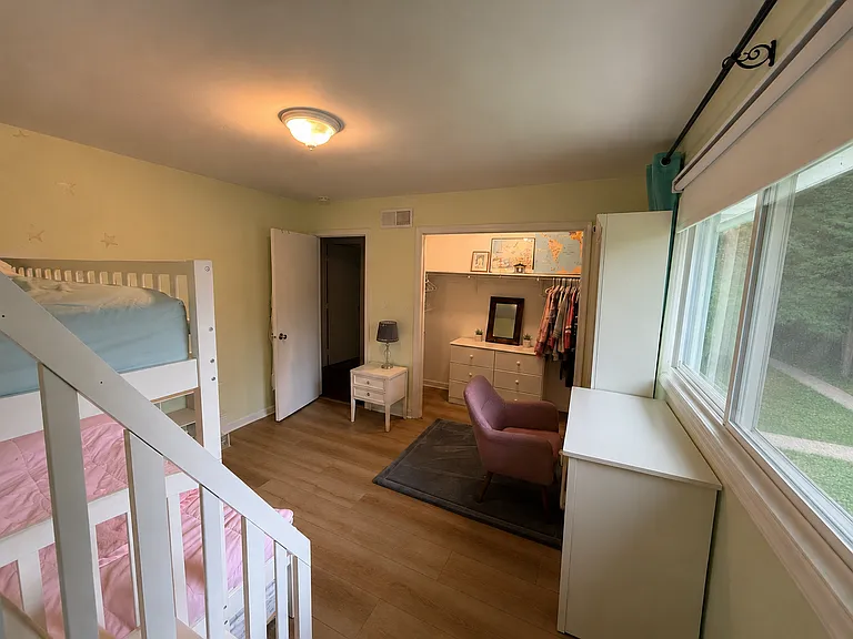 2S235 Madison St — Photo 9