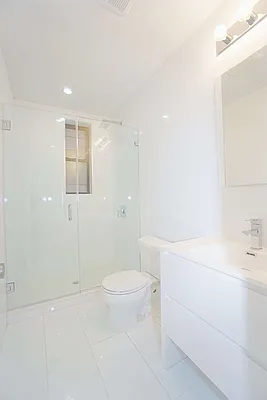 Rented by Compass | media 41