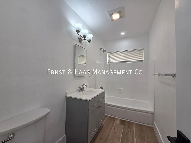1440 Elm Ave #4 — Photo 16