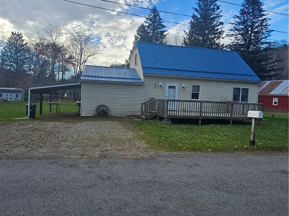 1809 Roeske Rd, Wellsville, NY 14895