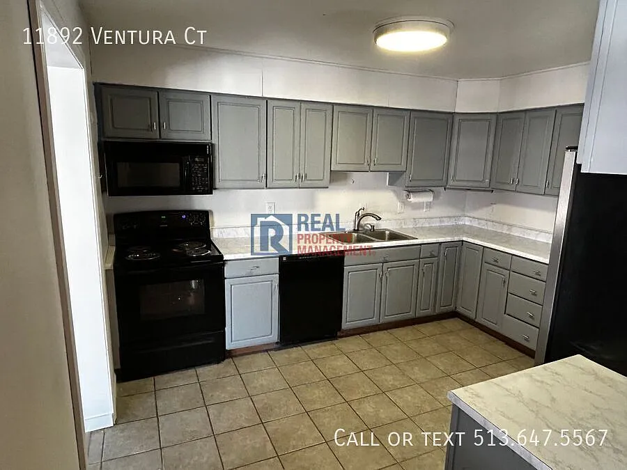 Updated Ranch in Great Location! — Photo 4