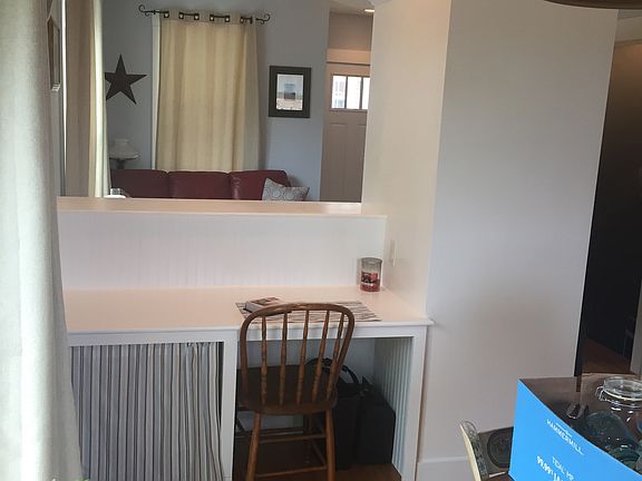4th image of 38 Greene St APT 6A