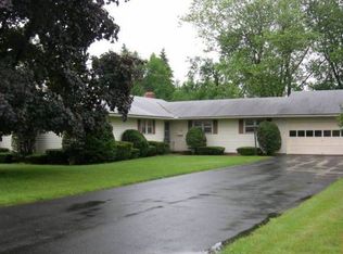 10 Longview Dr, Bloomfield, CT 06002