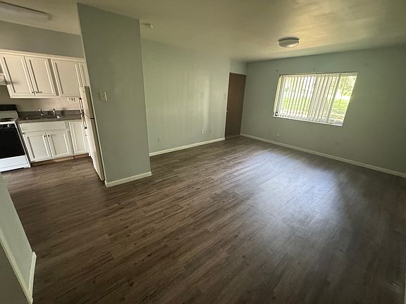 2nd image of 8917 New Hampshire Ave APT A