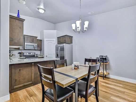4th image of 1893 N Crest Rd W #12