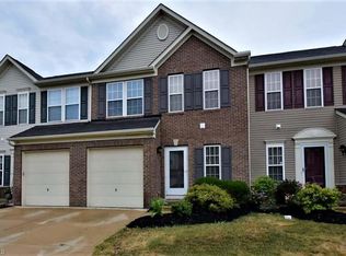 109 Ridgestone Ct, Berea, OH 44017