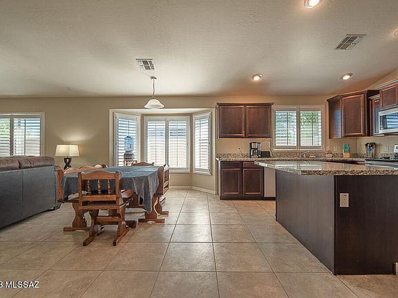 5th image of 1564 E Verado Dr