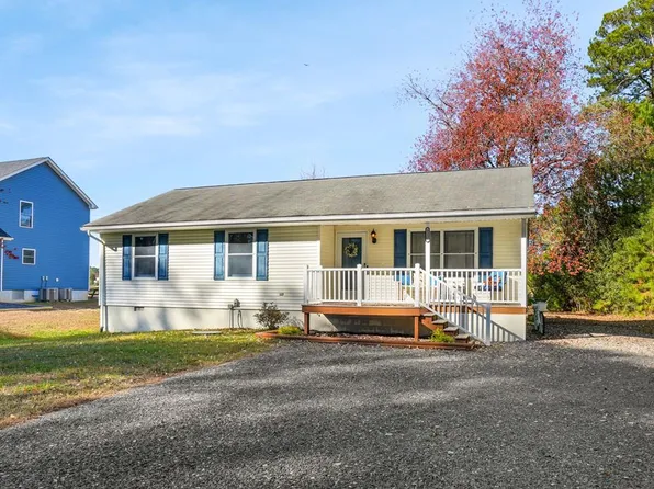 3126 Captains Corridor, Greenbackville, VA 23356
