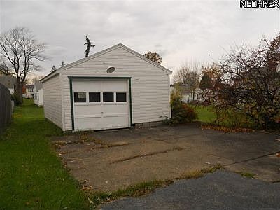 2nd image of 448 N Glenellen Ave