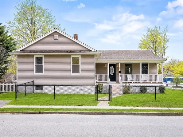 23 Glenhaven Ave, Fairhaven, MA 02719