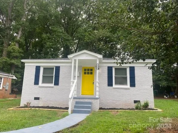 2620 Remington St, Charlotte, NC 28216