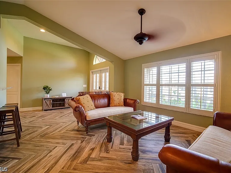 8831 Banyan Cove Cir — Photo 7