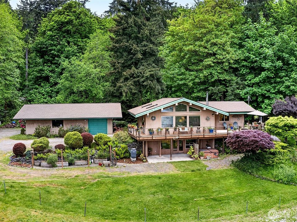 1st image of 10427 Sunrise Beach Drive NW
