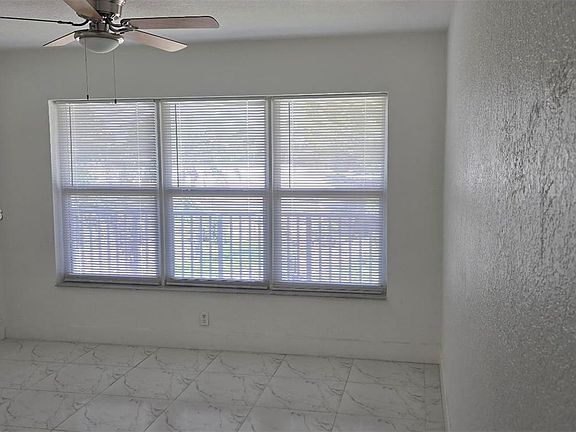 3rd image of 3260 NE 19th Ave APT 11