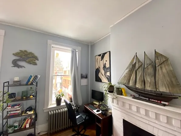 69 S Pleasant St, Amherst, MA