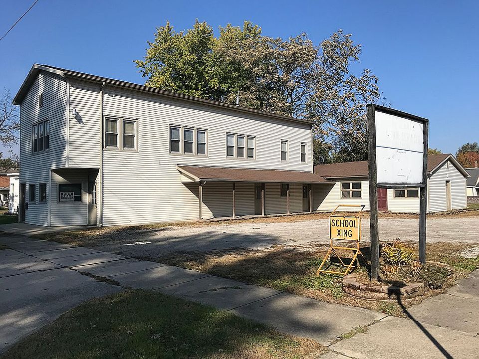1st image of 600 W 2nd St