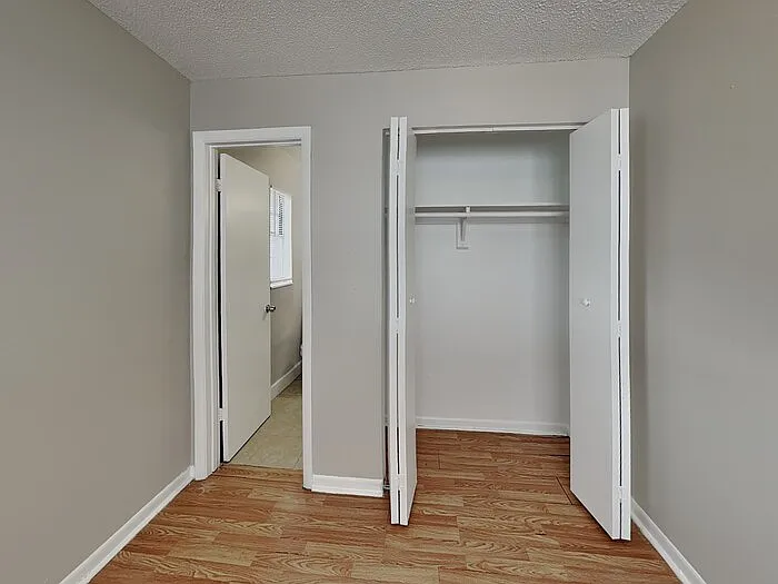 4333 Cynthia St — Photo 11