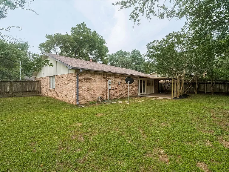 16810 Sweno Ct — Photo 37