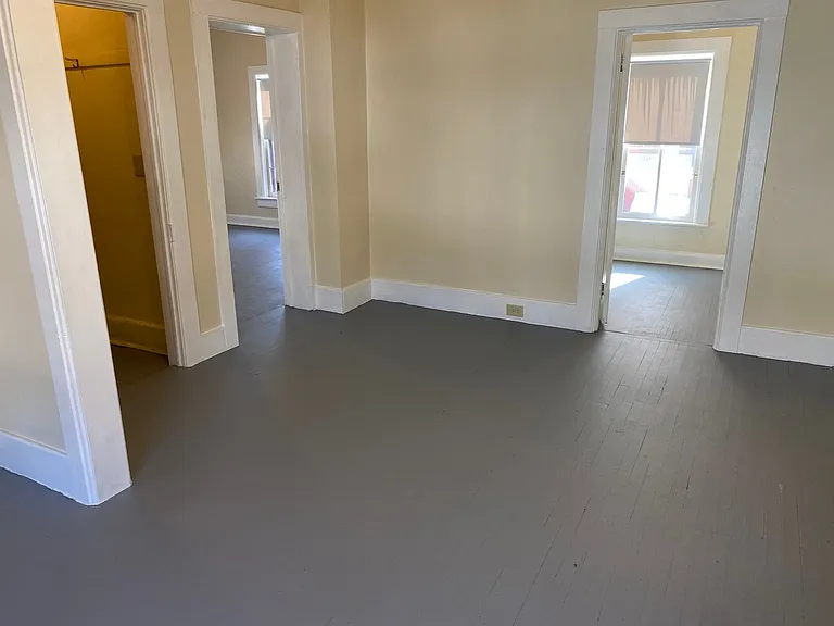 707 Grant St — Photo 17