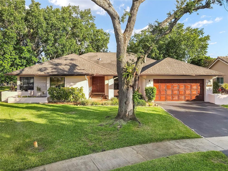 1st image of 10206 NW 6th Ct