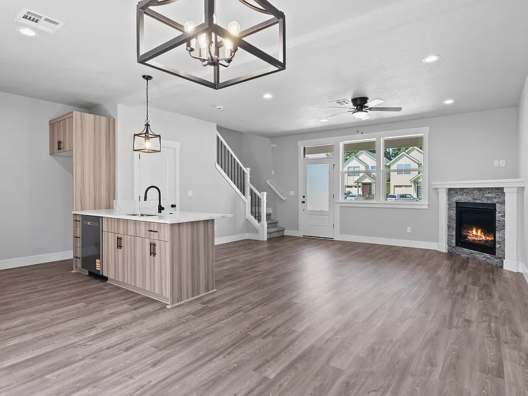 1085 Sassafras St #1085 — Photo 11