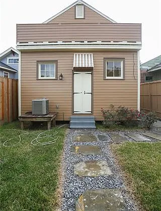 1423 N Villere St #B — Photo 14