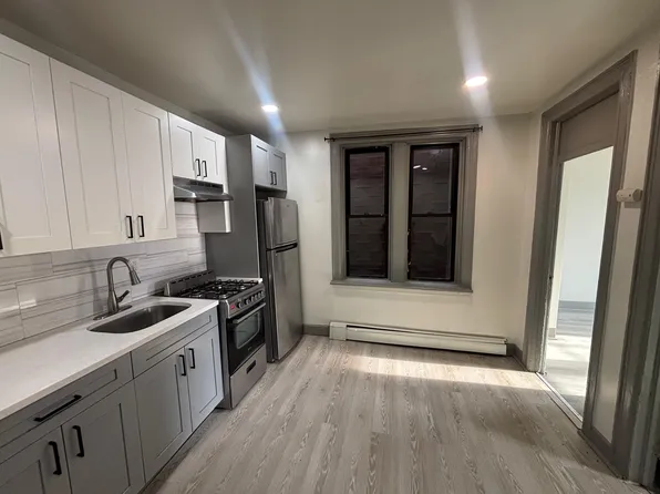 868 Communipaw Ave #16E, Jersey City, NJ 07304