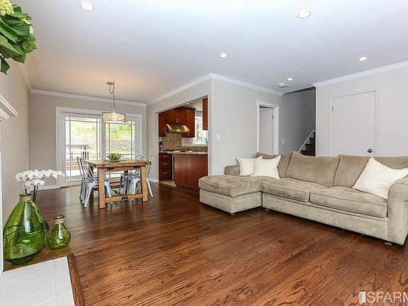 3rd image of 117 Lomitas Ave
