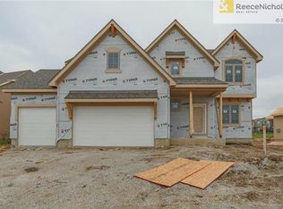 16520 Hardy St, Overland Park, KS 66085