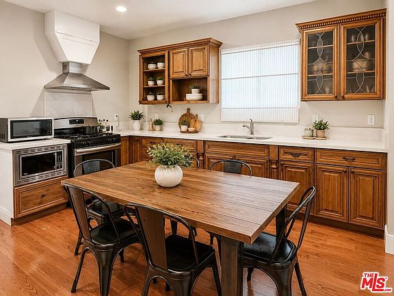 2nd image of 1212 W 37th Dr APT 2