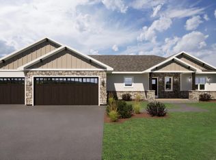 1904 Grieg Dr, Mount Horeb, WI 53572