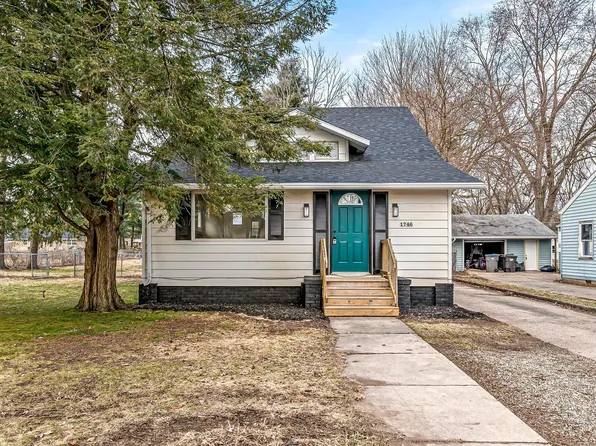 1746 E Beardsley Ave, Elkhart, IN 46514
