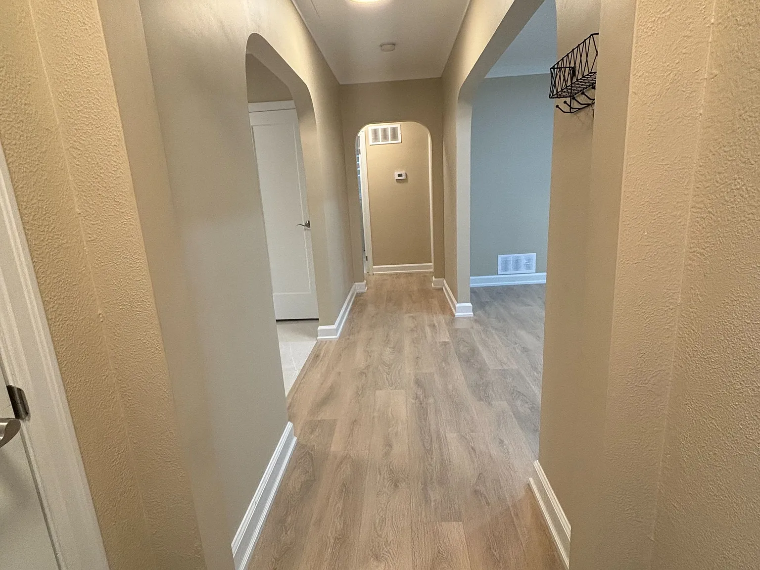 2 bed, $2,800 — Photo 2