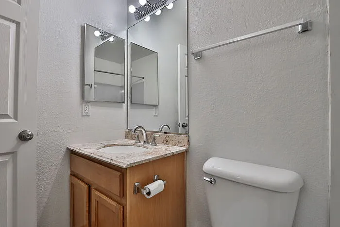 17420 W Calavar Rd — Photo 21