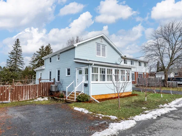 323 8th St E, Cornwall, ON K6H 2S6