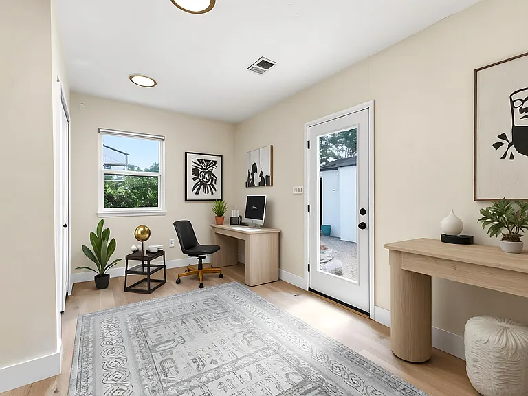 627 Francks Cir — Photo 7