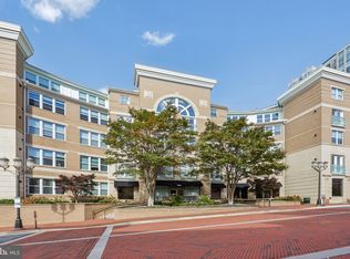12000 Market St APT 204, Reston, VA 20190