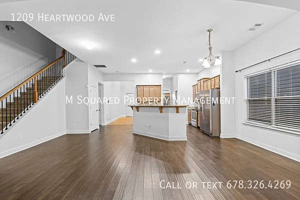 1209 Heartwood Ave — Photo 4