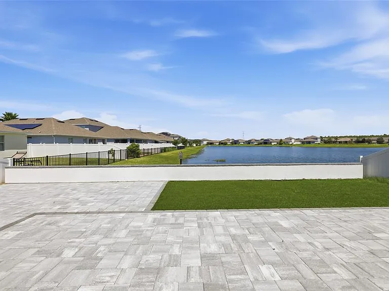 2252 Rush Bay Way — Photo 33