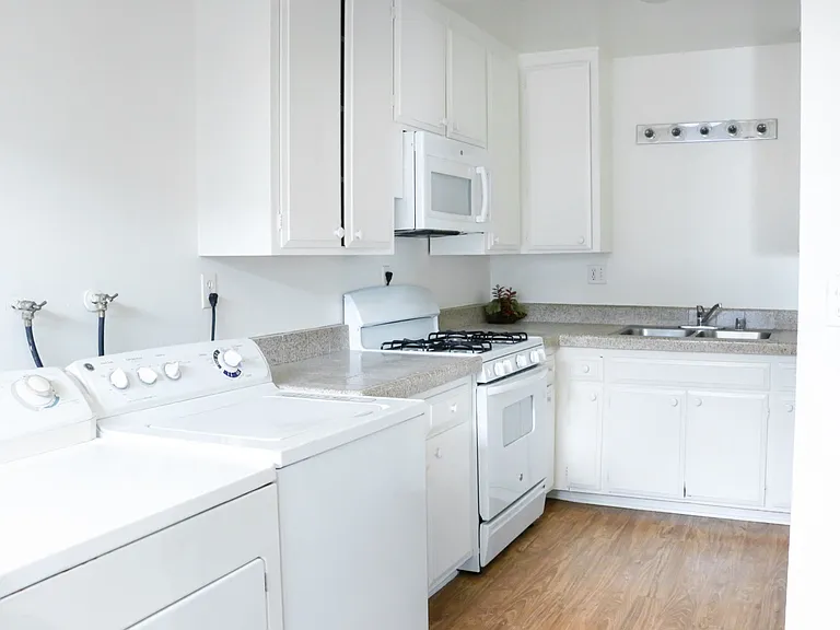 302 Nashville Ave #A — Photo 1