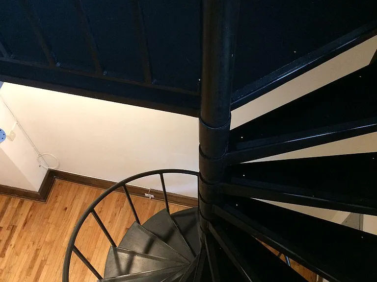 1533 Green St #1E — Photo 12