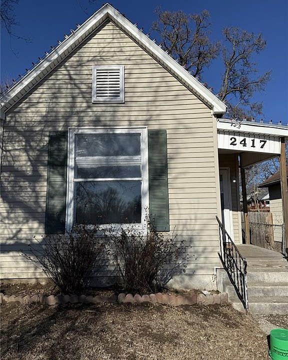 1st image of 2417 Charles St