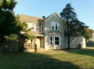 301 N 12th St, Tonkawa, OK 74653