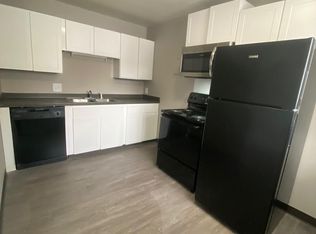 515 Maple St APT 11, Grand Ledge, MI 48837